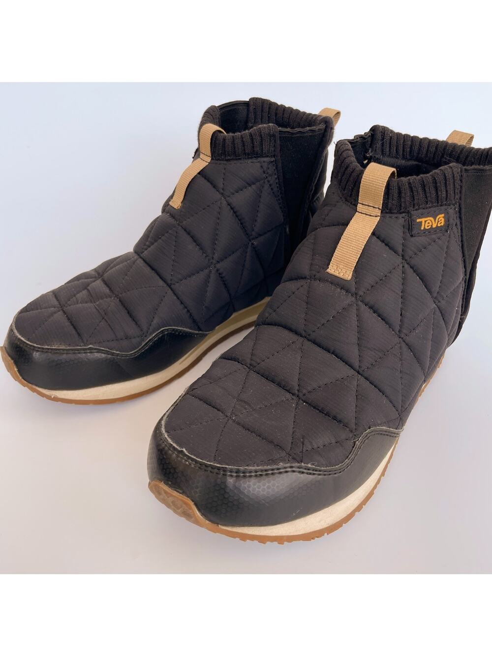 Teva Womens ReEmber Mid Mocasin Black 7 Pull On Outdoors Gorpcore Camping